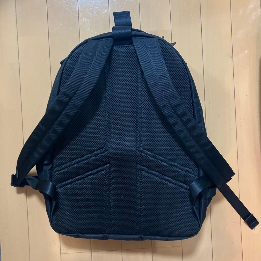 オニツカタイガー　バックパック黒　虎プリント