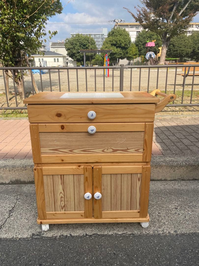 カントリー調　木製キッチンワゴン 引き出し付き