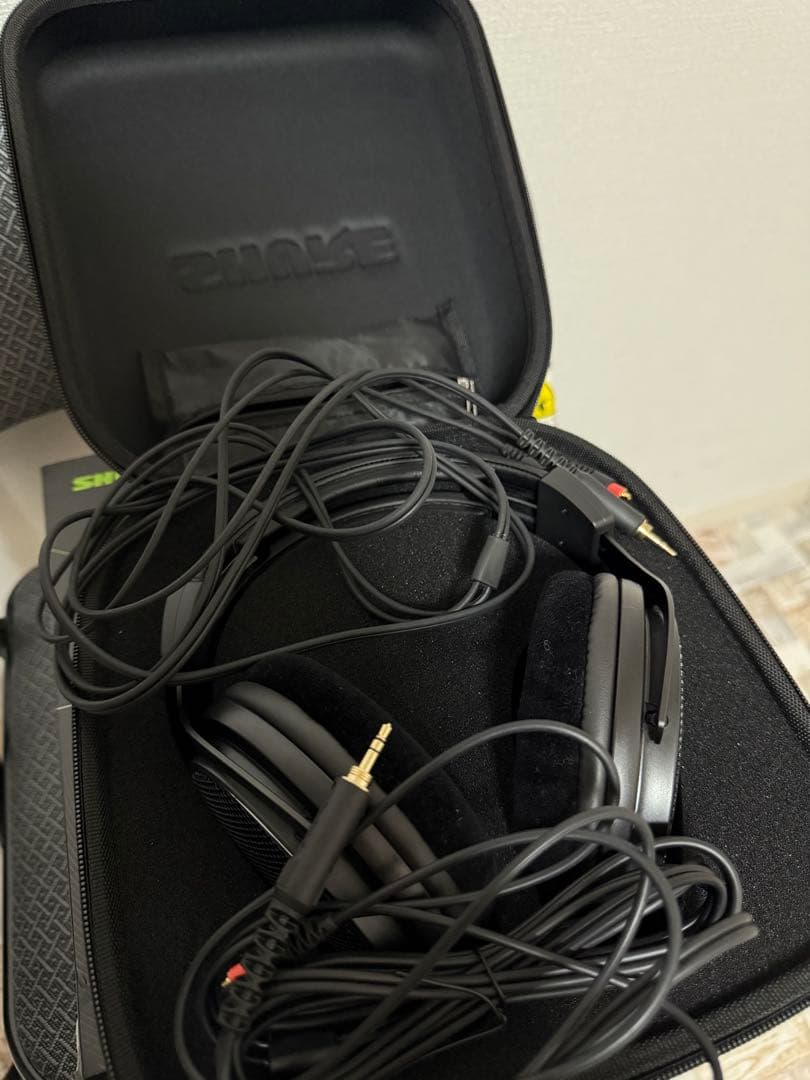 ヘッドホン SHURE SRH1840