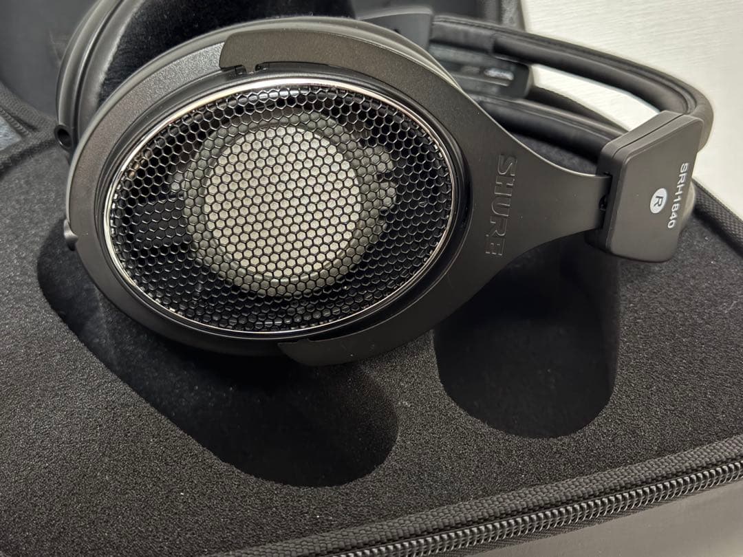 ヘッドホン SHURE SRH1840