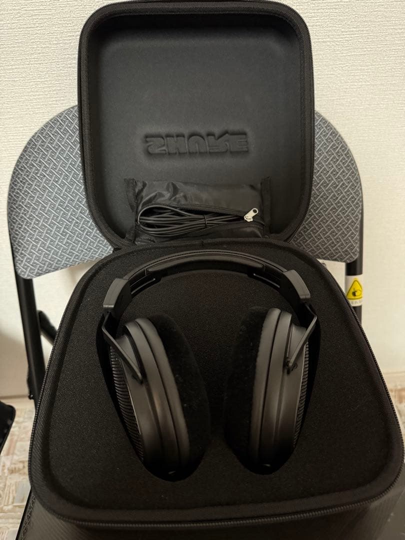 ヘッドホン SHURE SRH1840