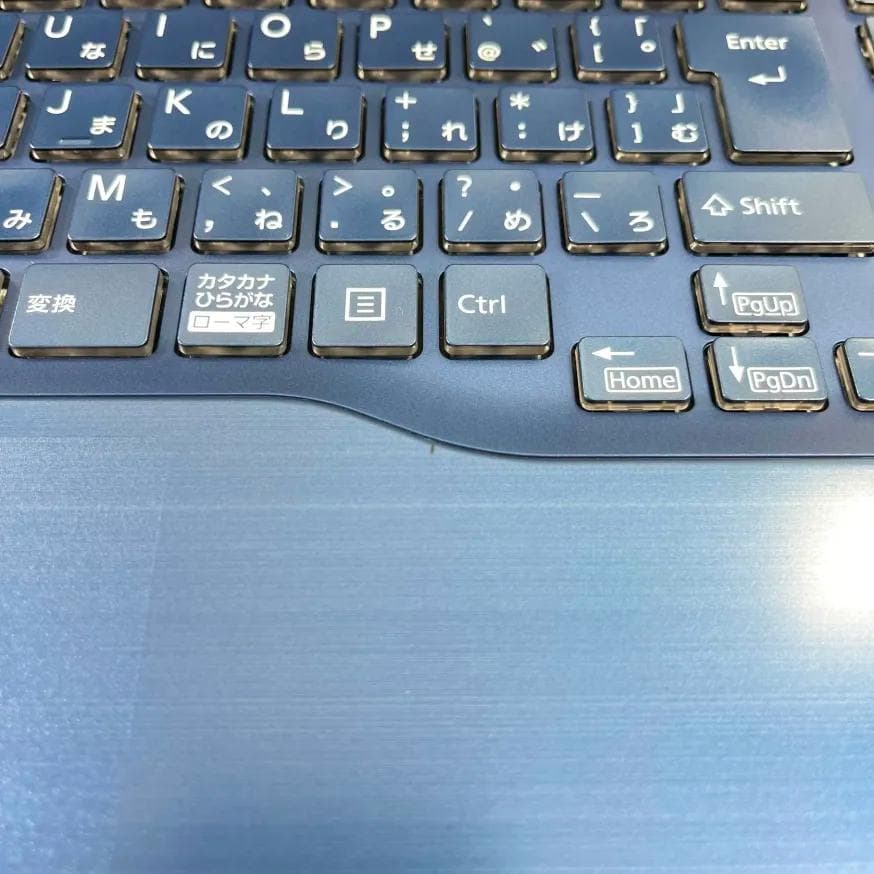 富士通 第8世代 i7 新品SSD512＋HDD搭載 メモリ16 ノートパソコン