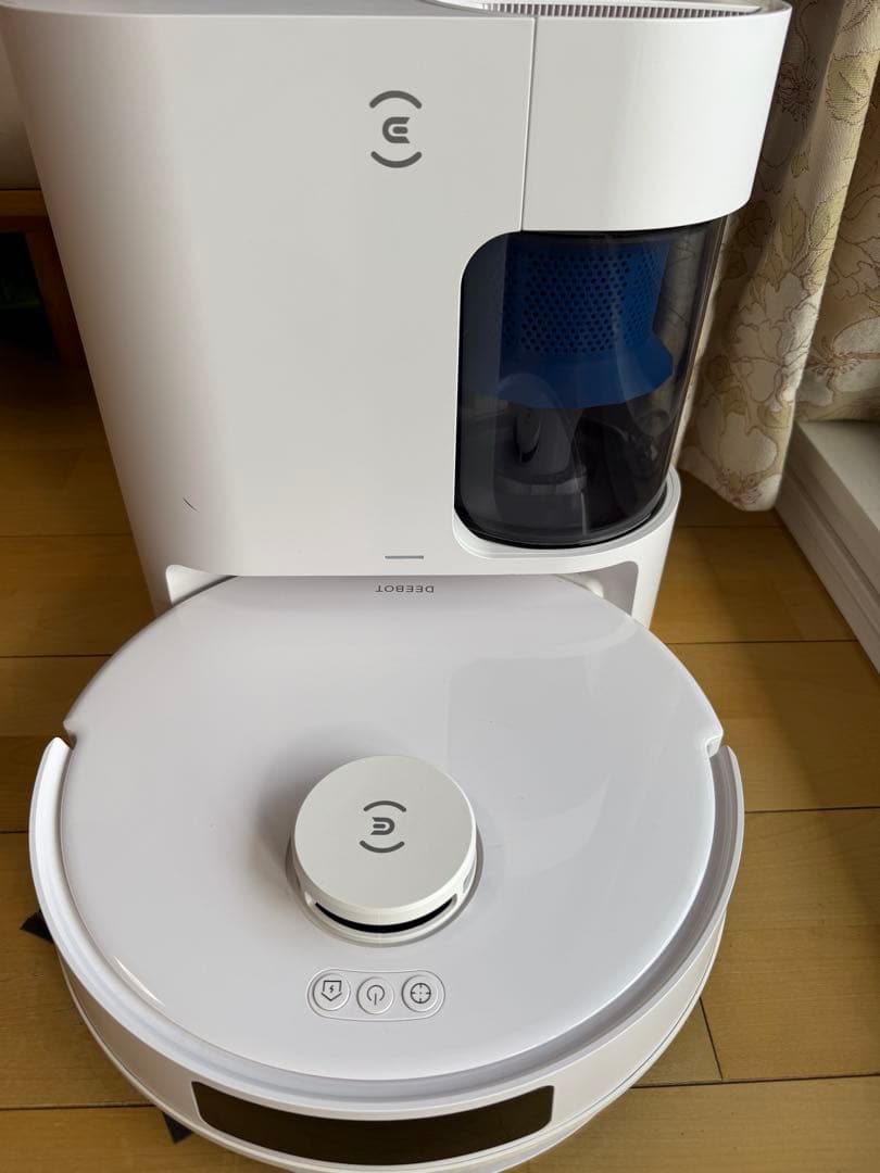 ロボット掃除機本体 ホワイト ブルーフィルター付き