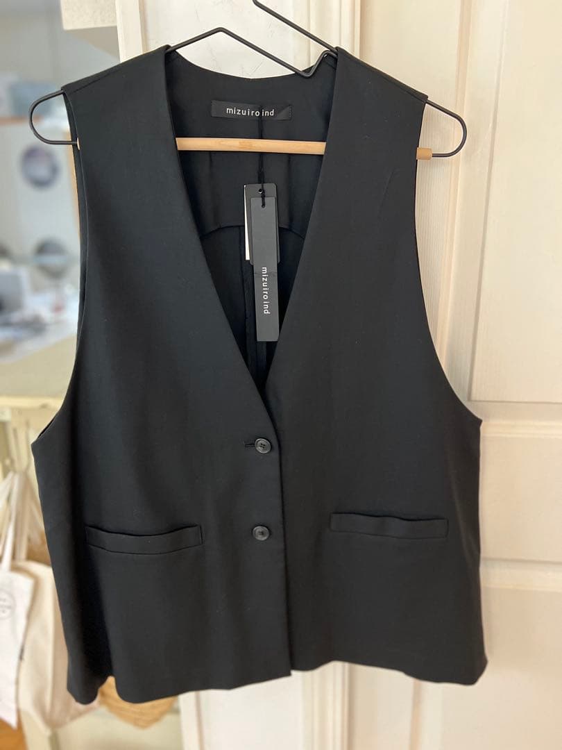 ロックママさま専用 mizuiro-ind ディープVネックワイドベスト