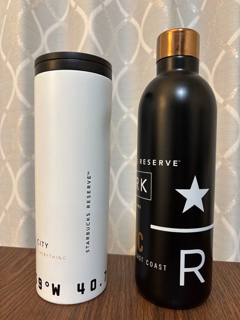 Starbucks Reserve NY ボトル 黒白2本セット