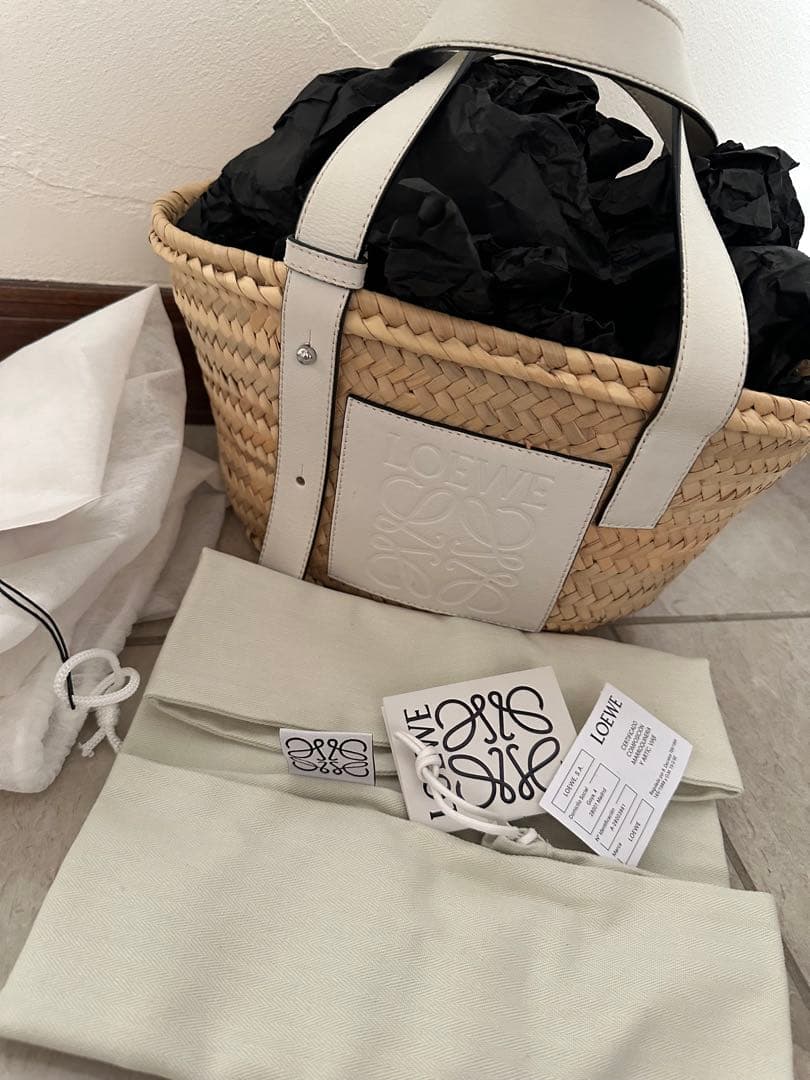LOEWE かごバッグ ベージュ ホワイト