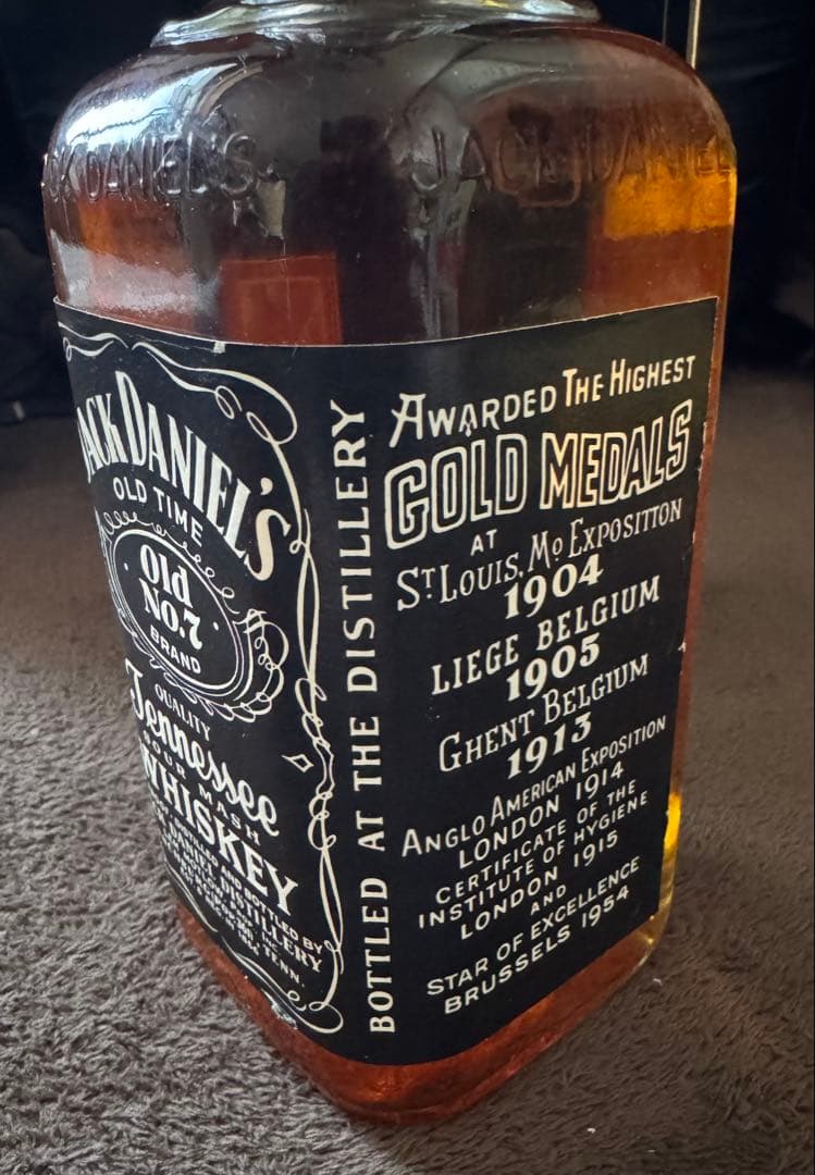 古酒　ジャックダニエル　1979 税関スタンプ　未開栓　ウイスキー