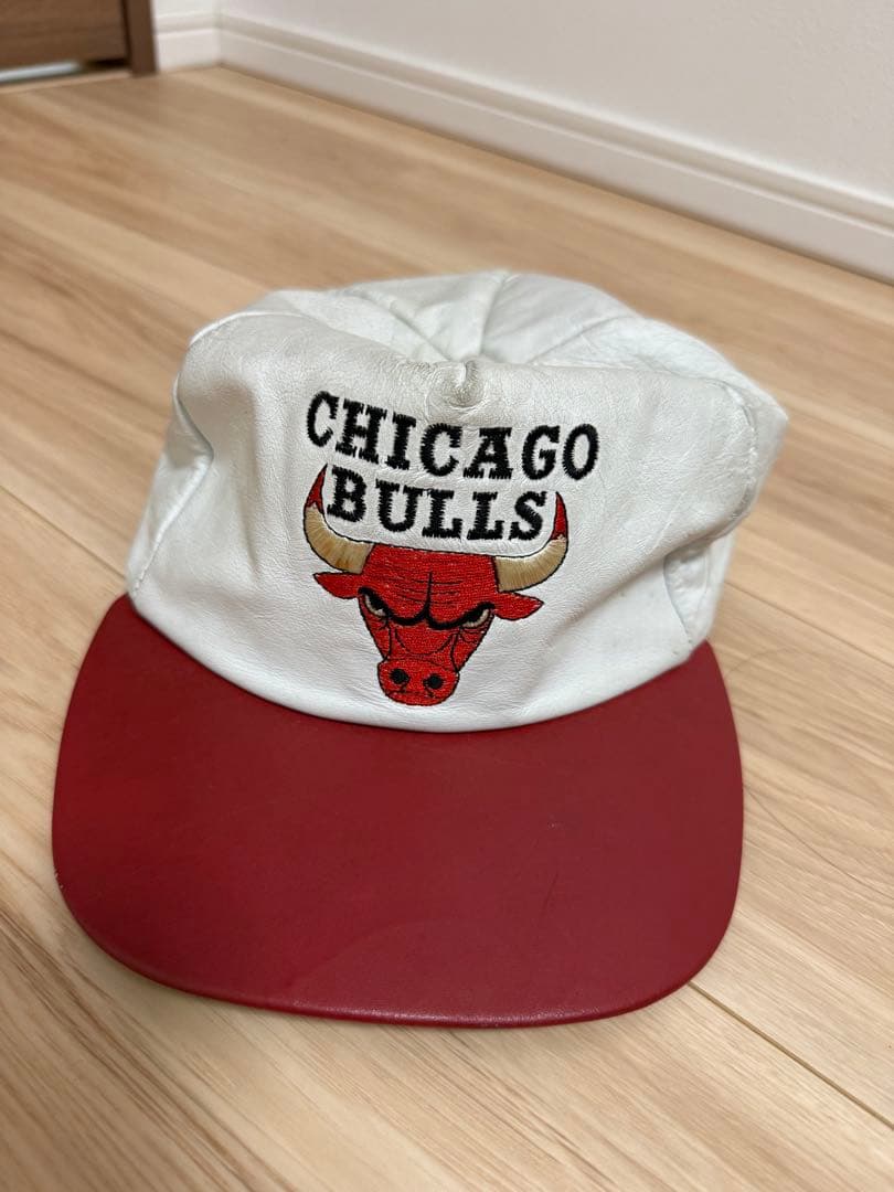 ジェフハミルトン シカゴブルズ レザー スタジャン リバーシブル 帽子セット M