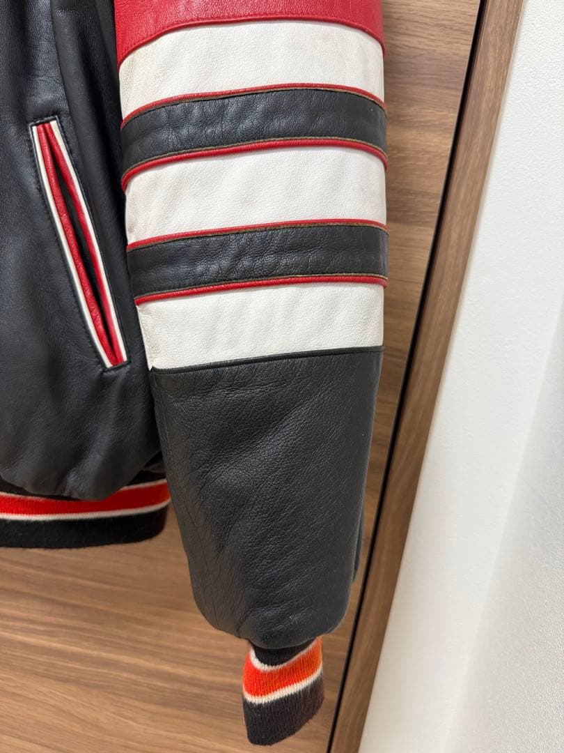 ジェフハミルトン シカゴブルズ レザー スタジャン リバーシブル 帽子セット M