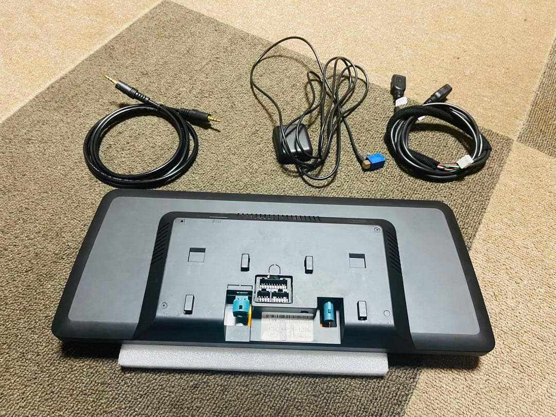 液晶ペンタブレット本体 大型ディスプレイ