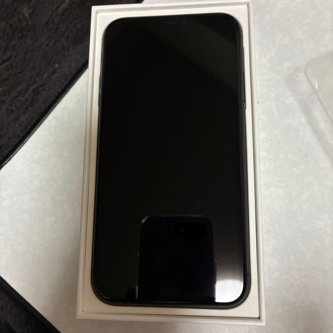 Apple iPhone 11 64Gブラック 本体　SIMフリー　ジャンク品