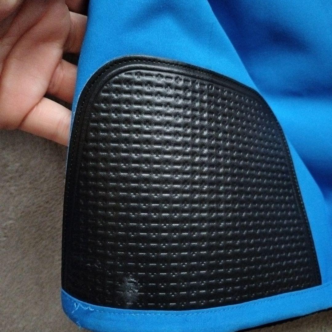 ONYONEスキーウェア ジャケットとパンツセット