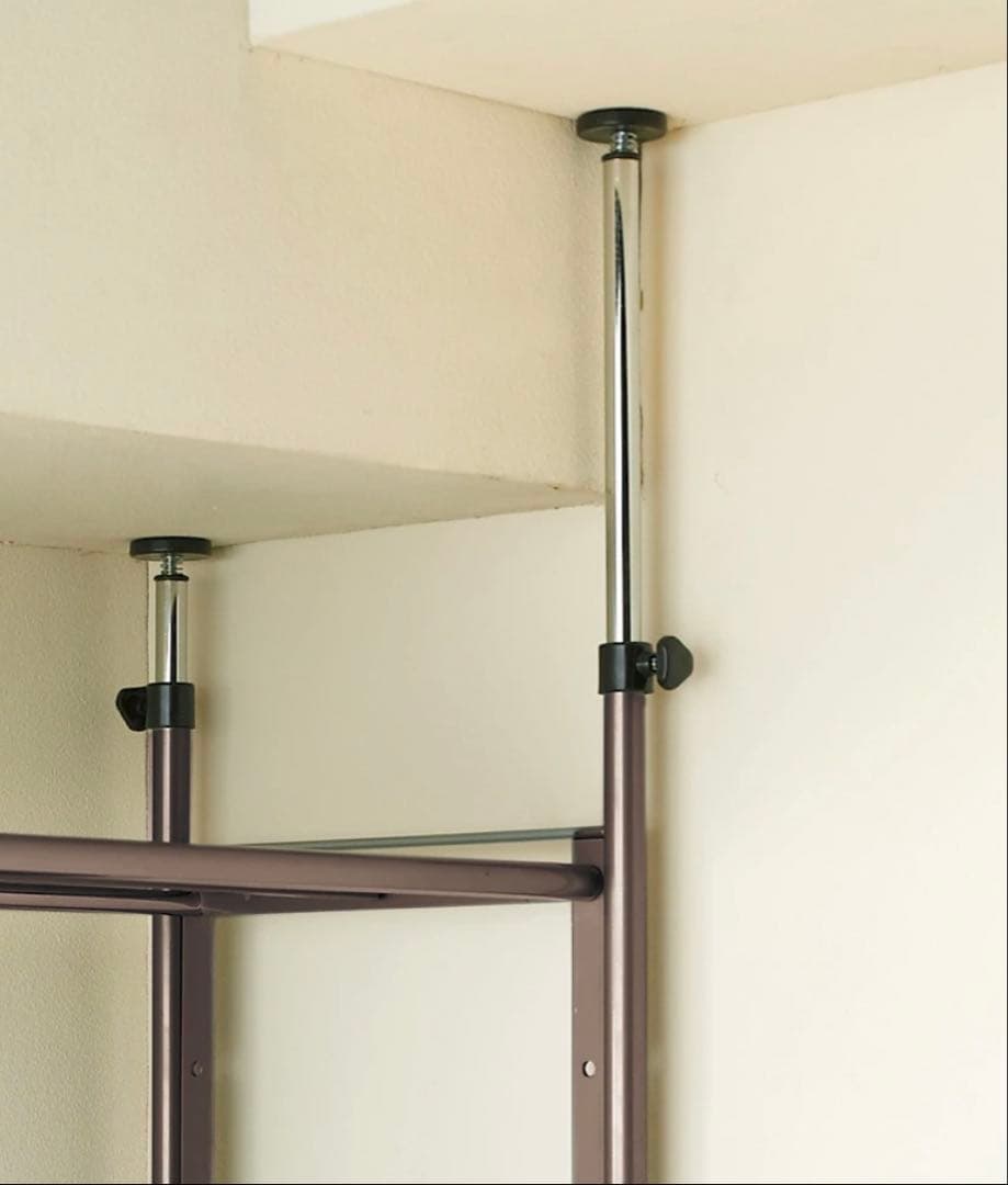 ピアノ上収納 頑丈スチールラック白 103～160㌢ 突っ張り 可動式伸縮ラック