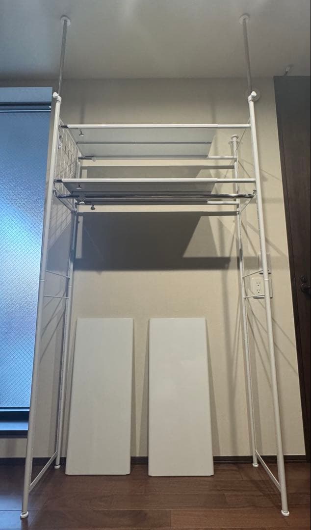 ピアノ上収納 頑丈スチールラック白 103～160㌢ 突っ張り 可動式伸縮ラック