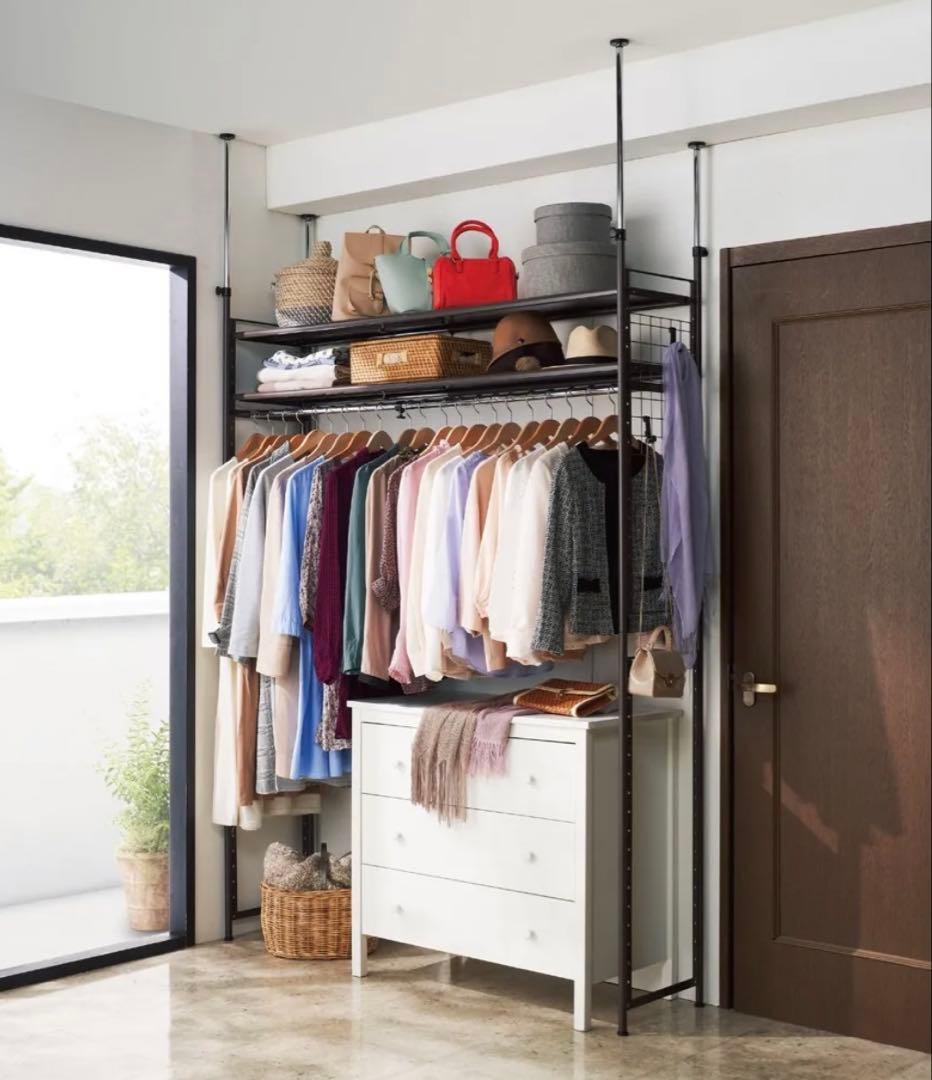 ピアノ上収納 頑丈スチールラック白 103～160㌢ 突っ張り 可動式伸縮ラック