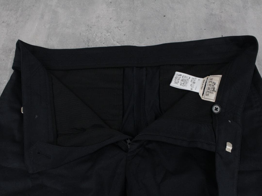 ▲HERMESエルメス ショートパンツ ベルトホック セリエボタン