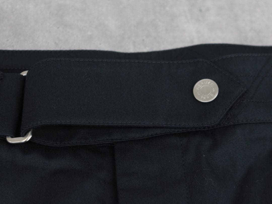 ▲HERMESエルメス ショートパンツ ベルトホック セリエボタン