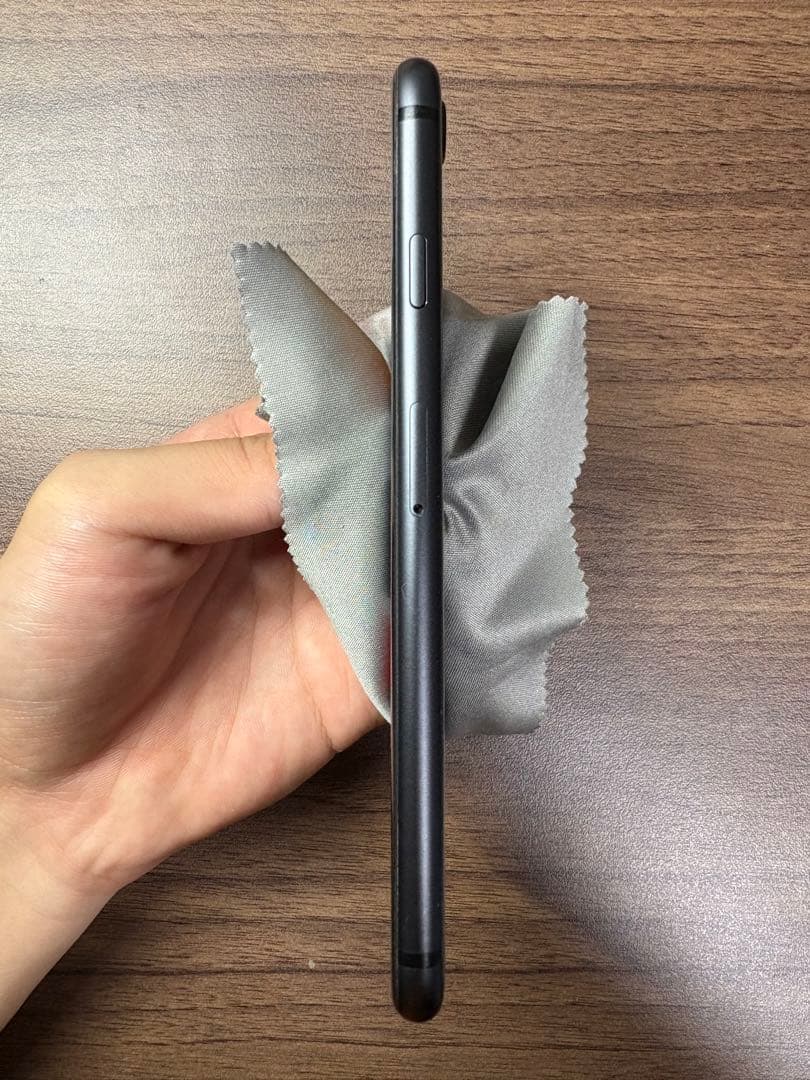 iPhone 8 64GB スペースグレイ｜箱あり・初期化済み