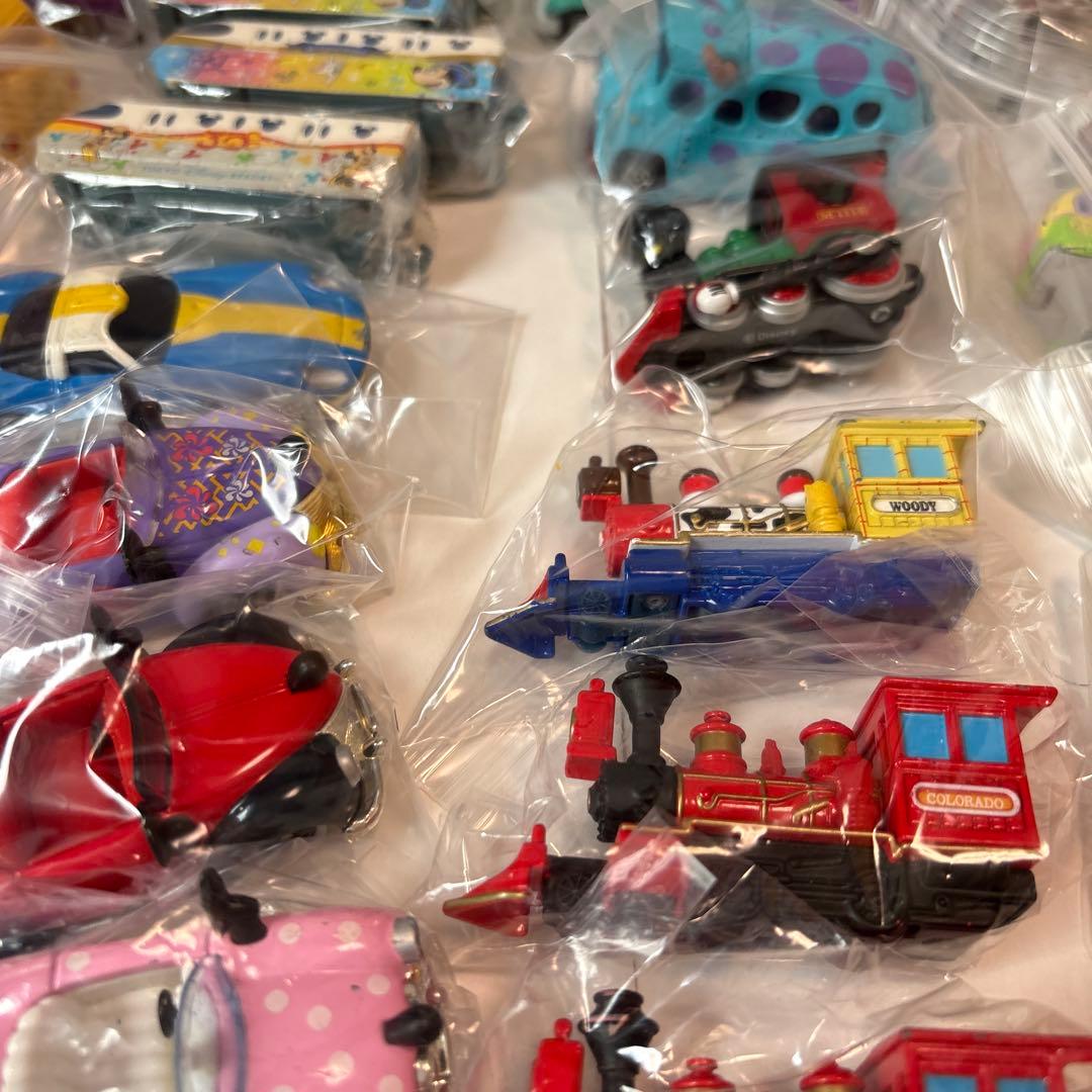 2334.ディズニーミニカー56個まとめ売り