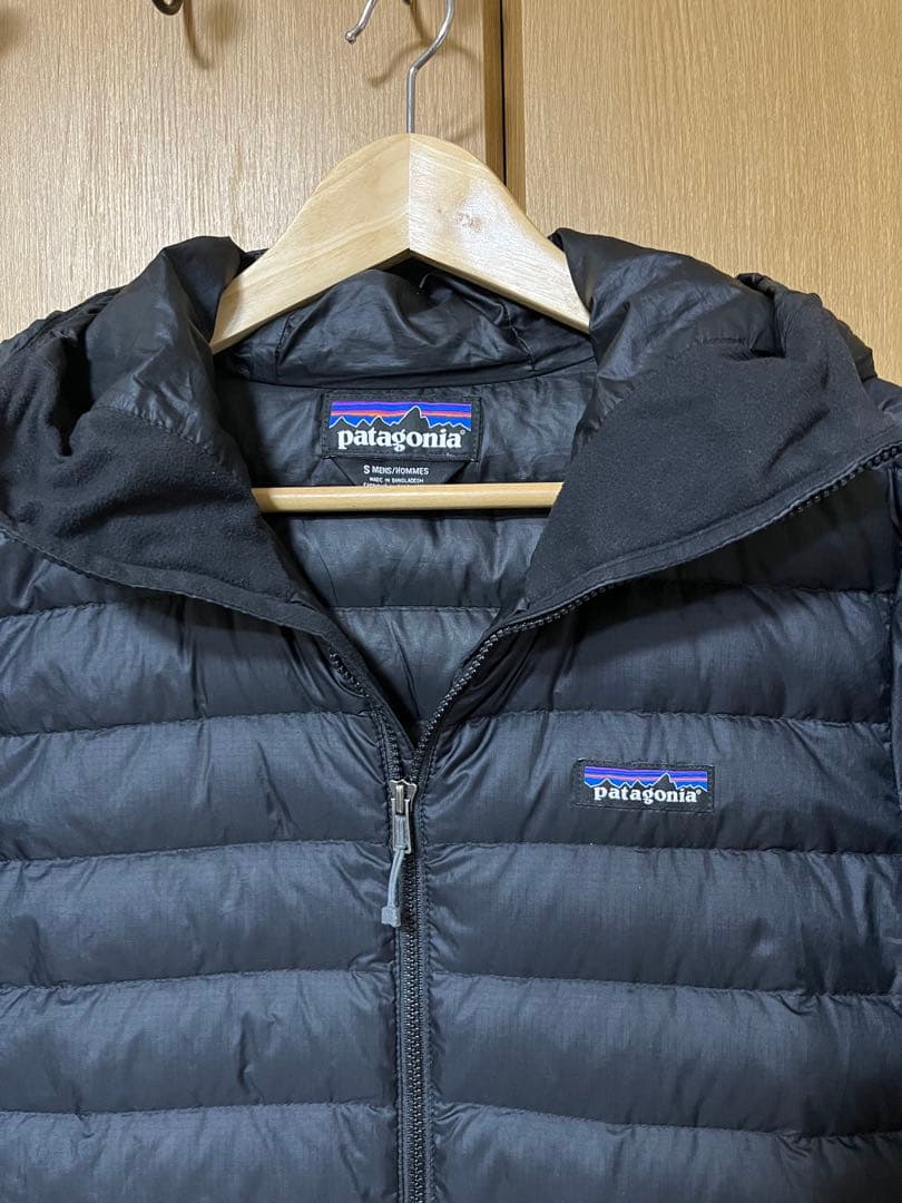Patagonia パタゴニア ダウンセーターフーディ