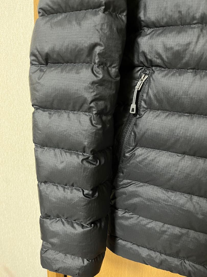 Patagonia パタゴニア ダウンセーターフーディ