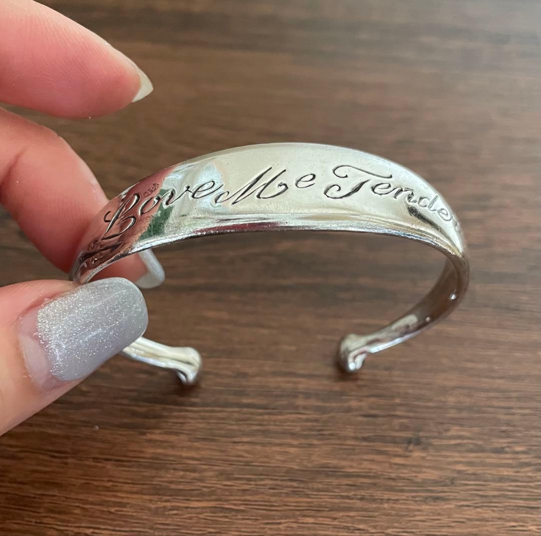 TOM BINNS シルバー バングル Love me Tender アガット