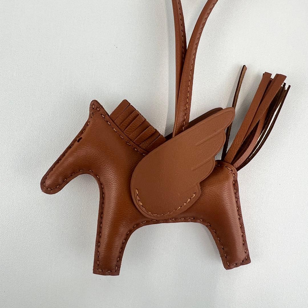 新品 HERMES エルメス ロデオ ペガサス ゴールド バッグチャーム K刻印