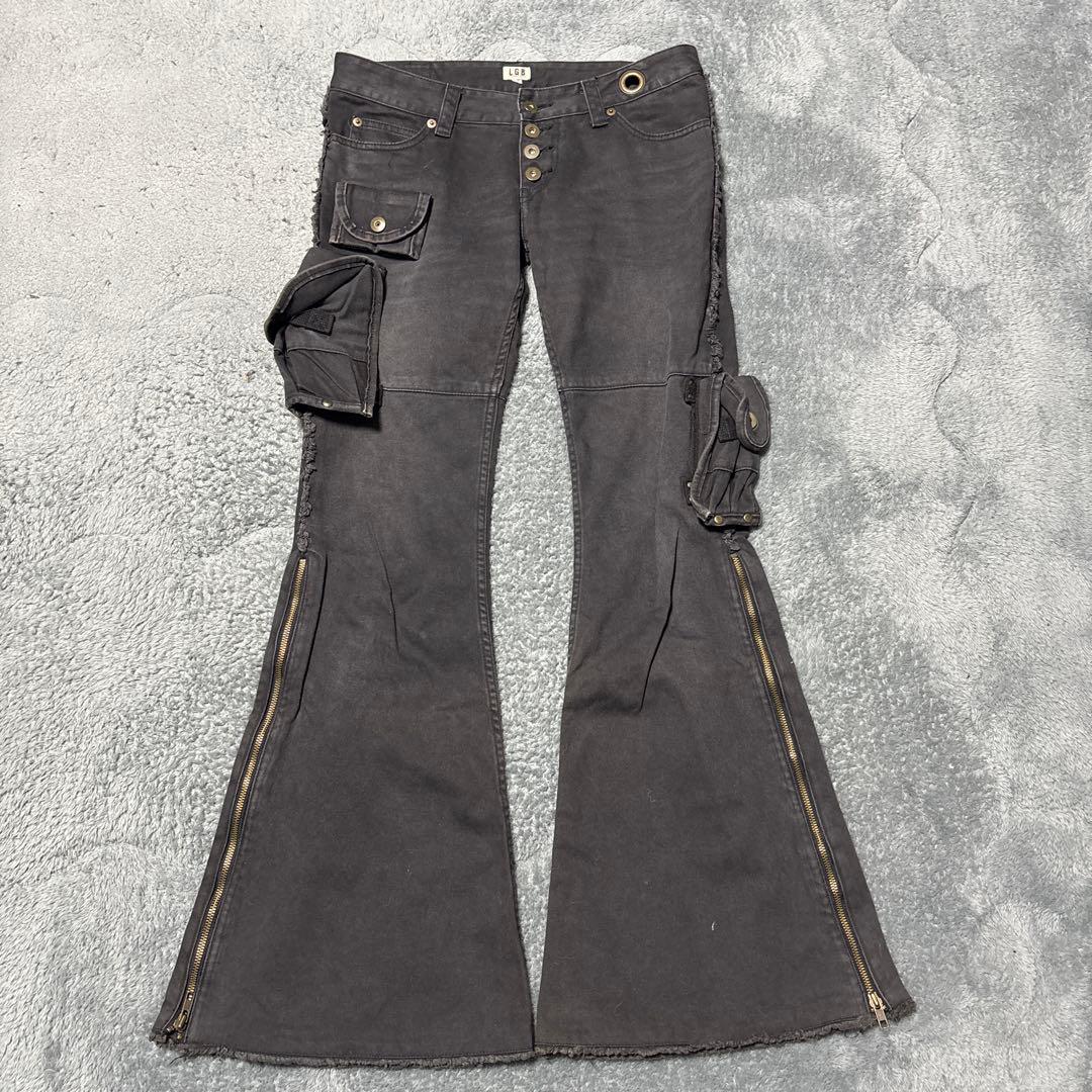 L.G.B ルグランブルー ギミックフレアパンツ archive