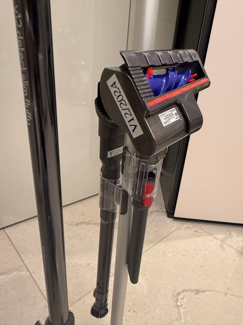 ダイソン dyson V12 detect slim Fluffy スタンド付