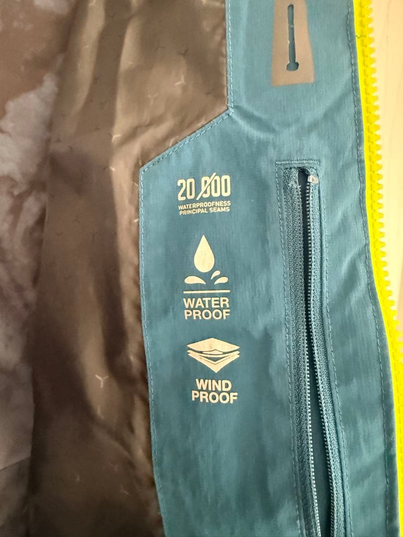 ロシニョール　スキーウェア　上下セット