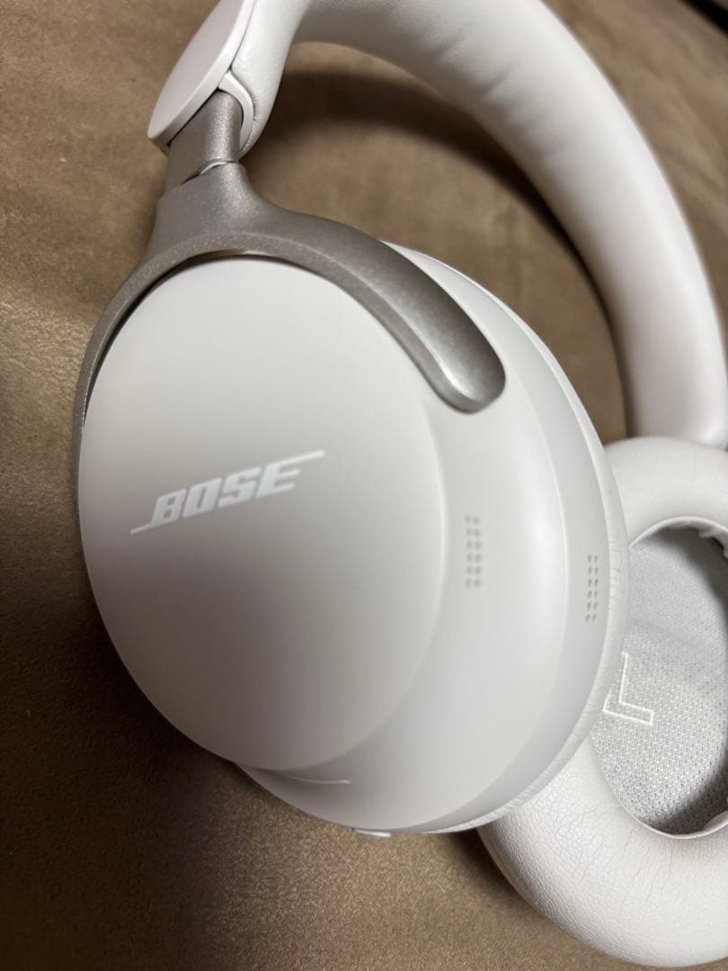 (ほぼ新品)Bose QuietComfort Ultra ワイヤレスヘッドホン