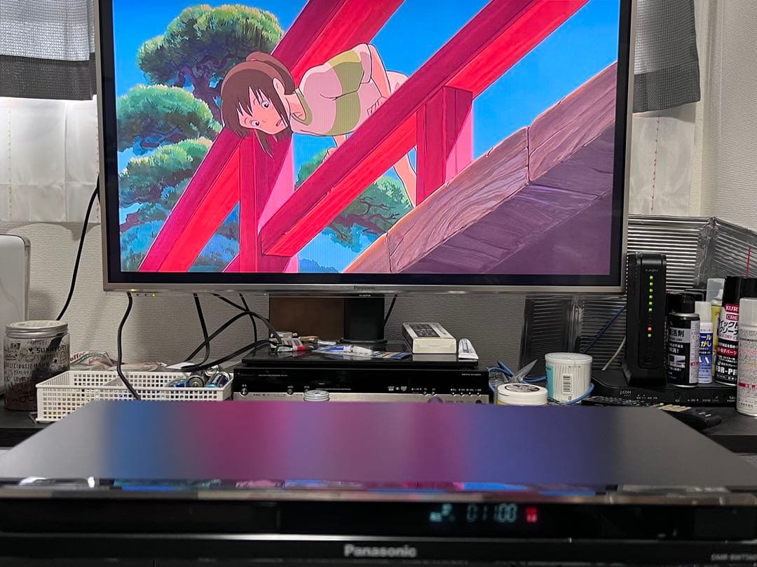 新品リモコン付　2番組録画　パナソニック　BDレコーダー　DMR-BWT560