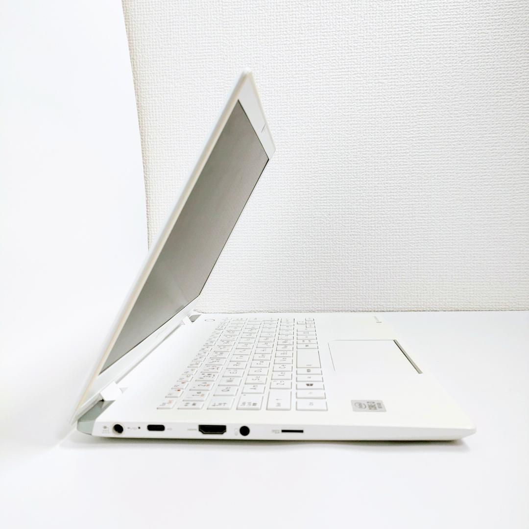 第10世代i3✨️Windows11/小型軽量/SSD/カメラ付きノートパソコン