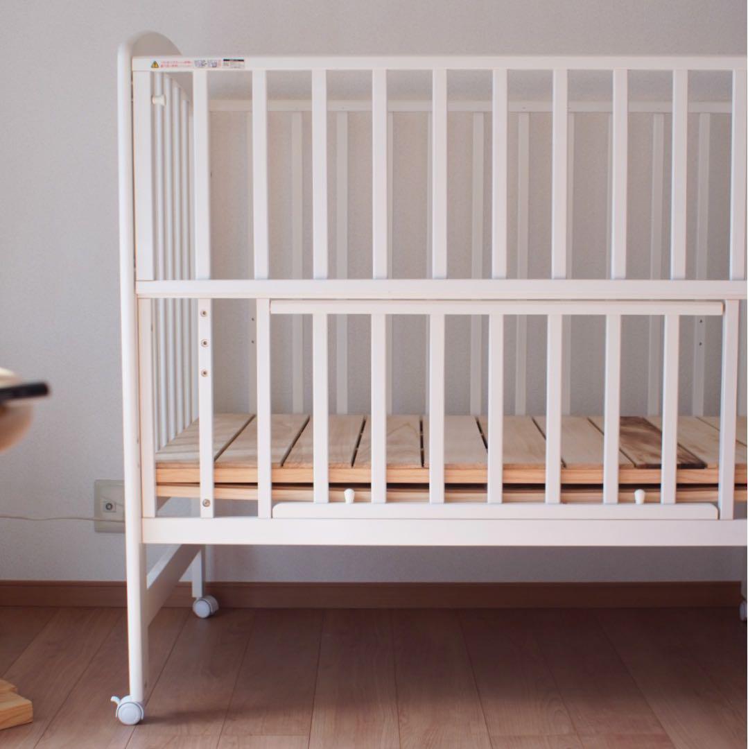 大人気 説明書付き《KATOJI》ハイポジションベビーベッド アーチ ホワイト