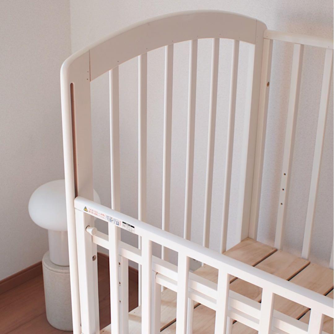 大人気 説明書付き《KATOJI》ハイポジションベビーベッド アーチ ホワイト