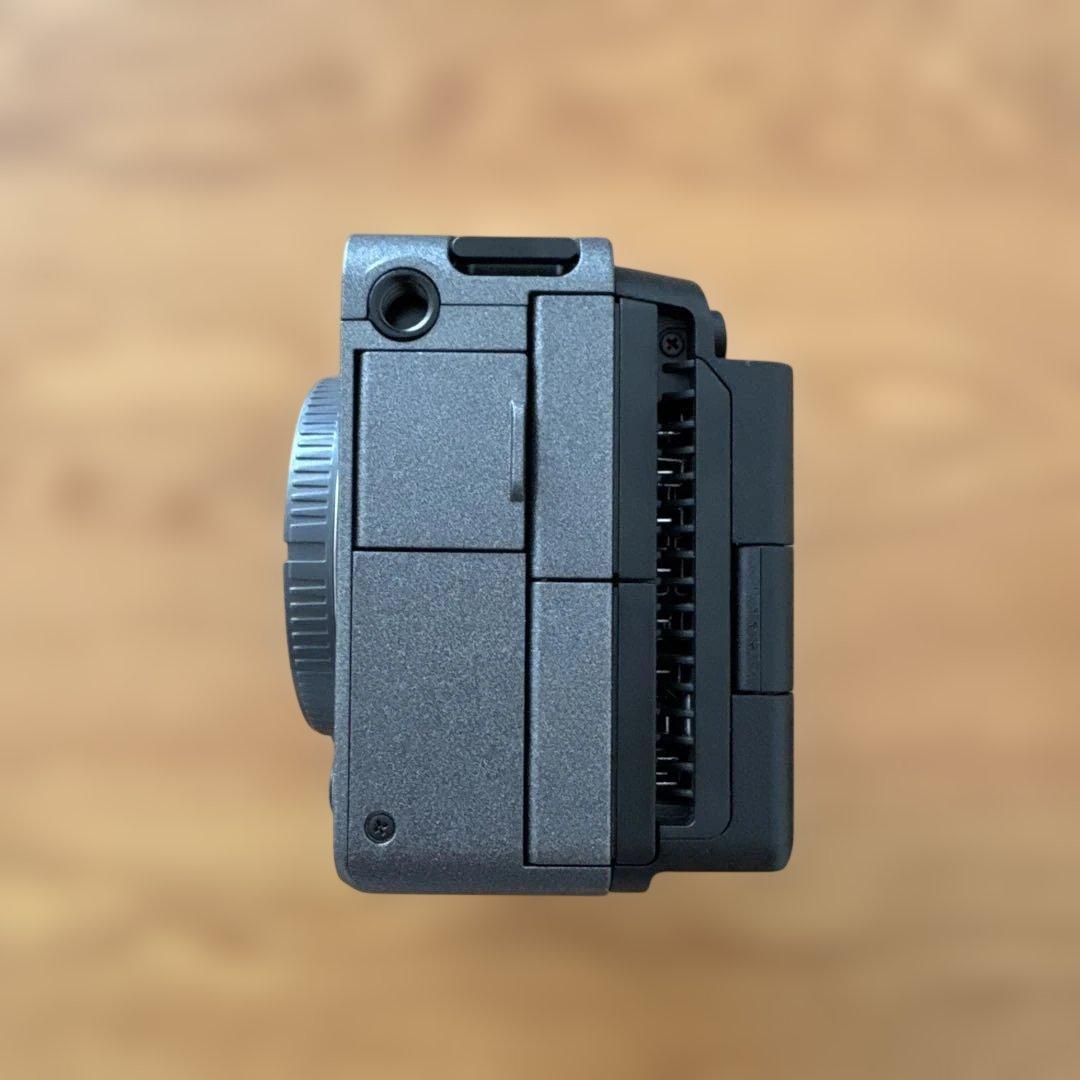 【新品同様】SONY FX30 & SONY SEL15F14G セット