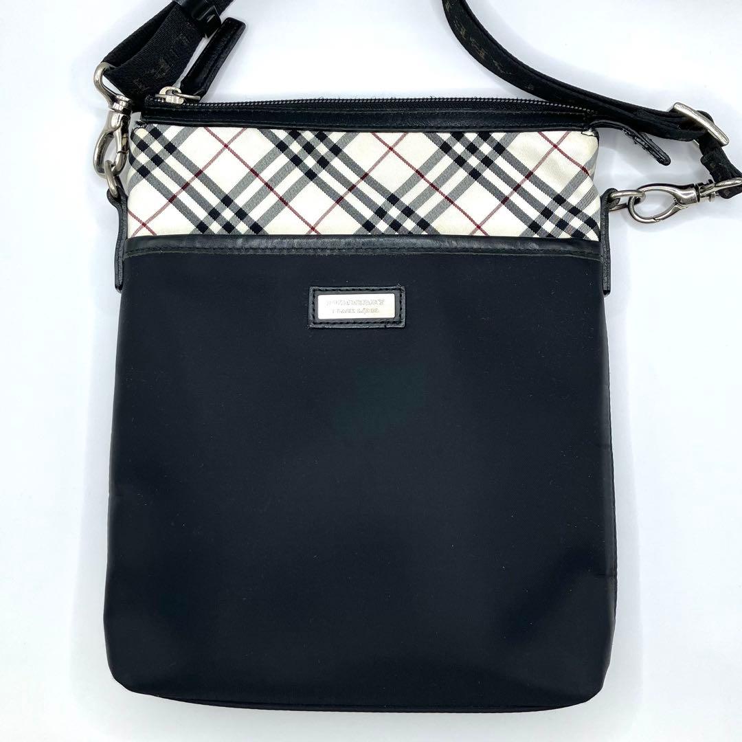 【美品】バーバリー　ブラックレーベル　ショルダーバッグ　サコッシュ　ノバチェック