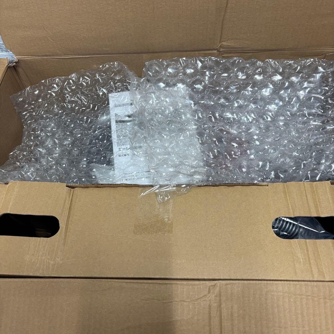 42　未使用品　ミーレ　掃除機　オータムレッド コンパクトc2　送料無料