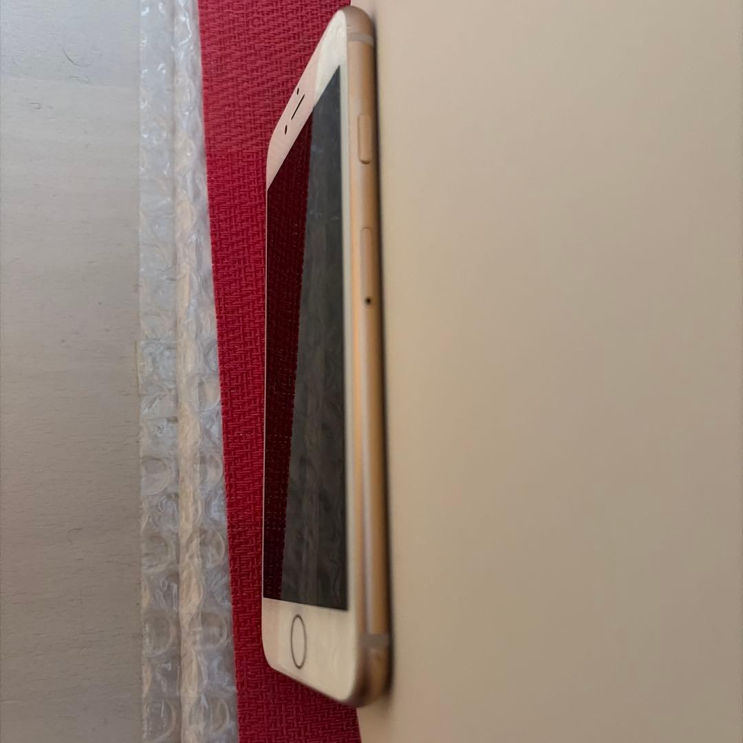 iPhone8 本体　ローズゴールド64GB