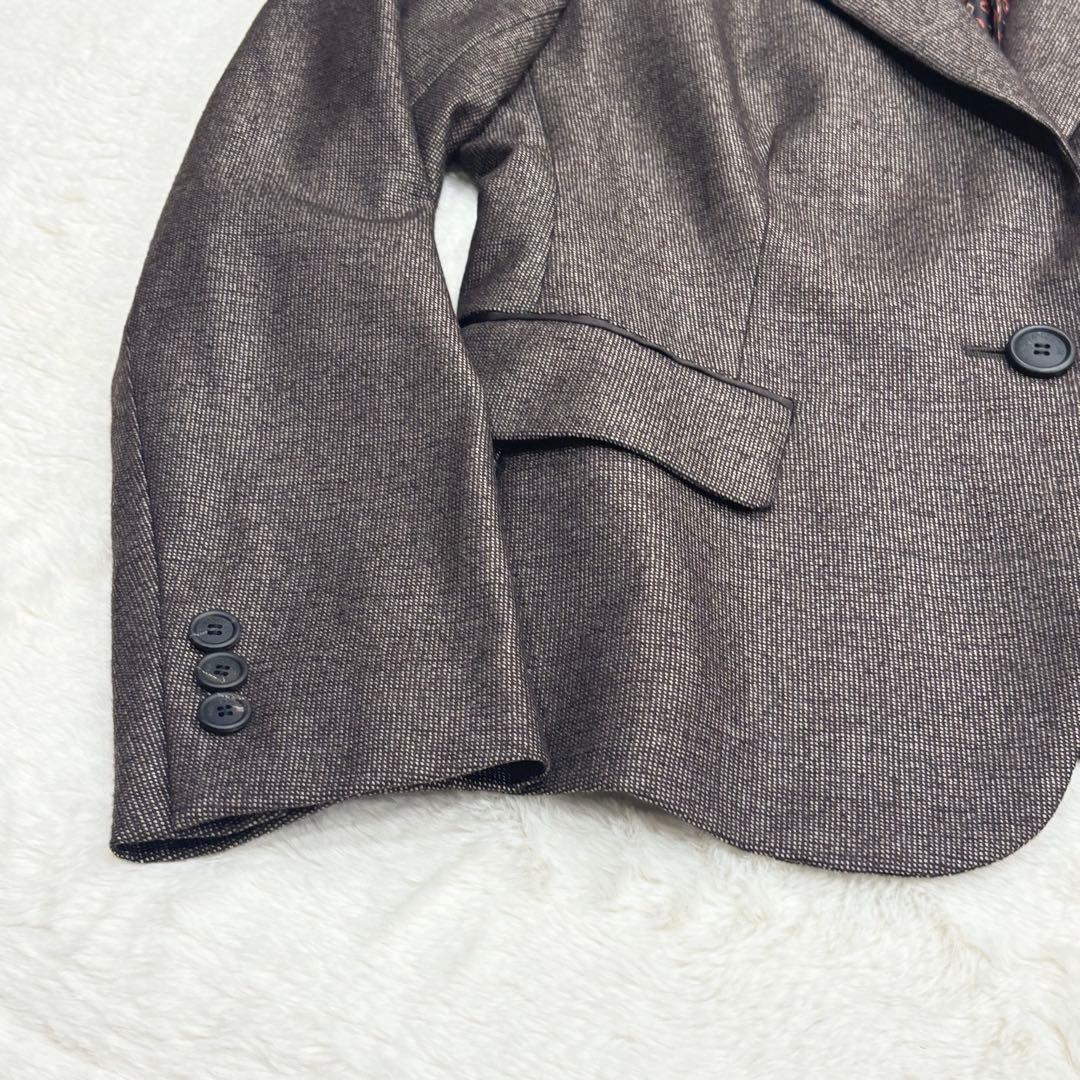 新品　未使用　アクアスキュータム　ロロピアーナ　パンツスーツ　絹