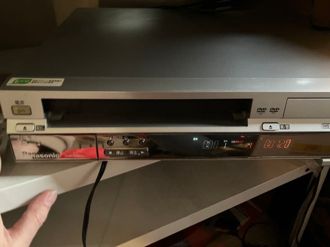 Panasonic DVDレコーダー　VHSも使えるトリプル仕様