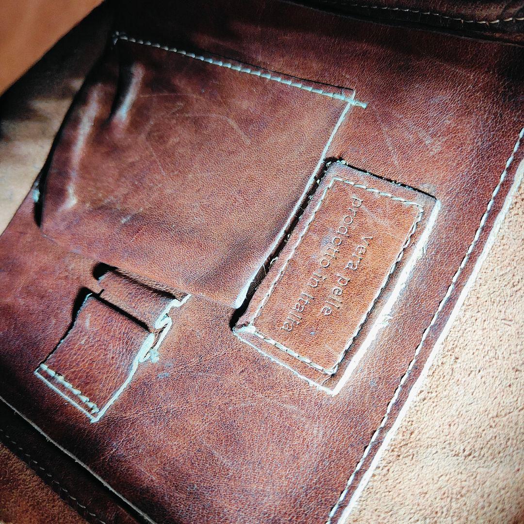 【極美品】オロビアンコ　イタリア製　高級レザーショルダーバッグ　本革 正規品