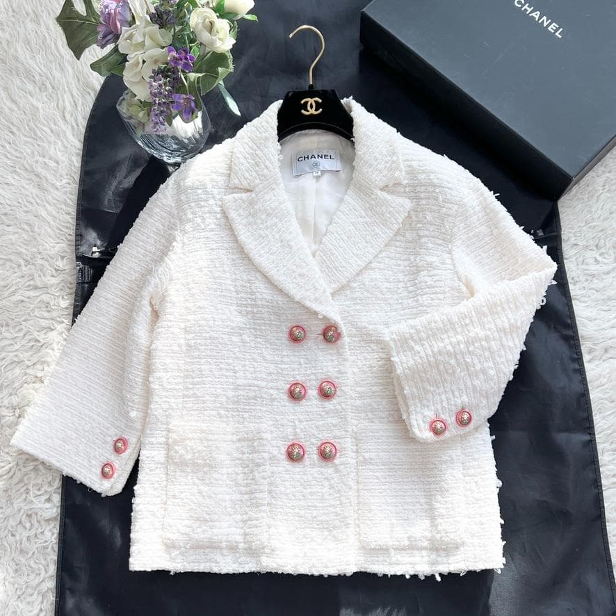 未使用★CHANEL★ホワイト★ツイード★ライオン★ダブルジャケット
