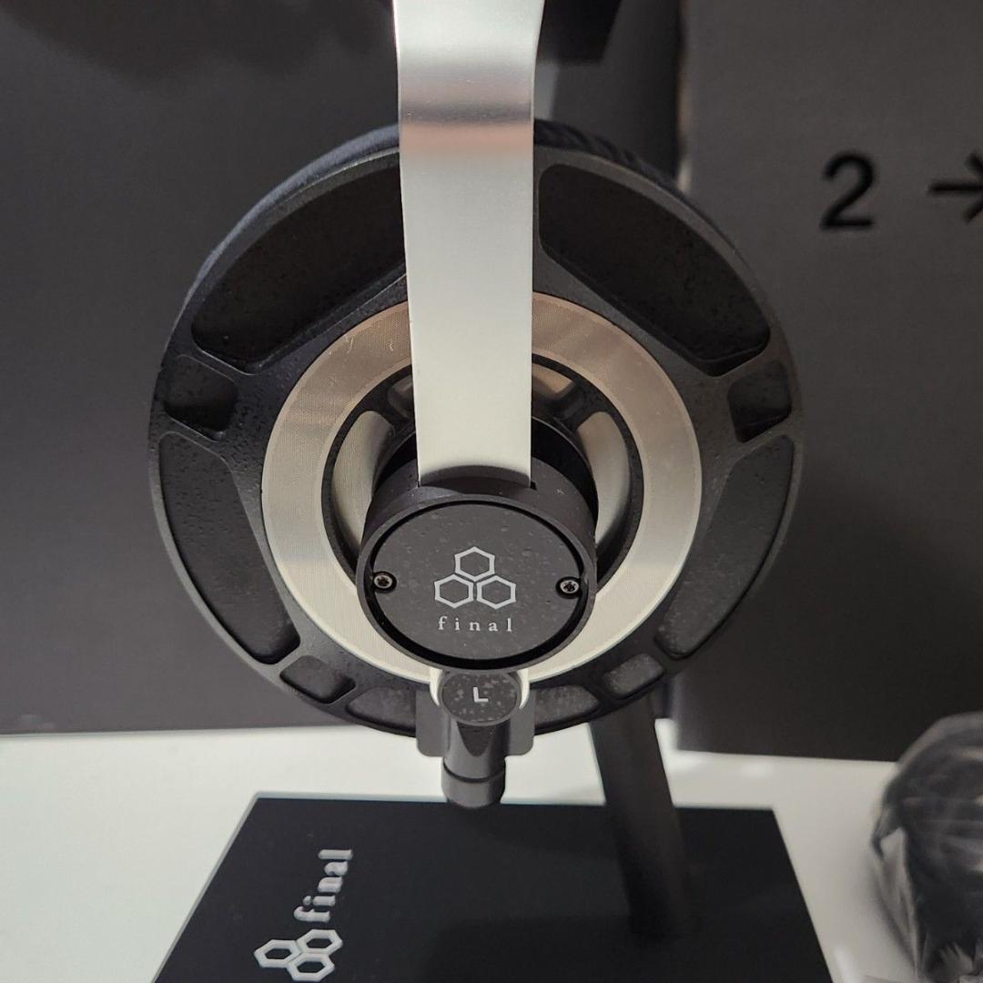 美品 final D8000 FI-D8PAL BLACK 開放型ヘッドホン