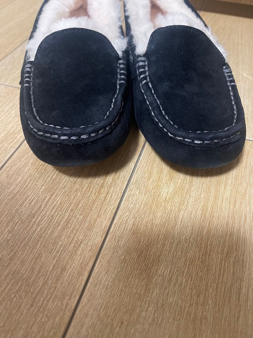 【専用】アグ　アンスレー　ムートン　モカシン　スエード　ブラック　23センチ
