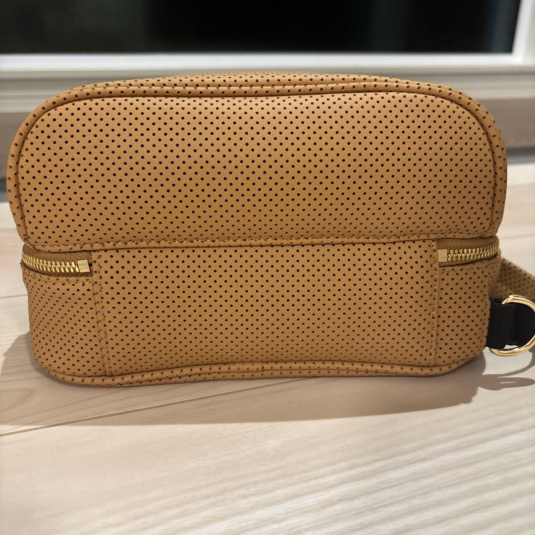 未使用ムータマリン CONTINUA パンチングエシカルレザーカートポーチ