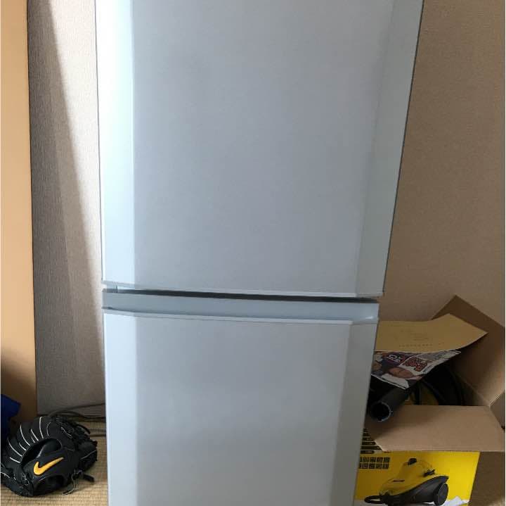 ２８年4月購入、使用期間３ヶ月、新品同様です。