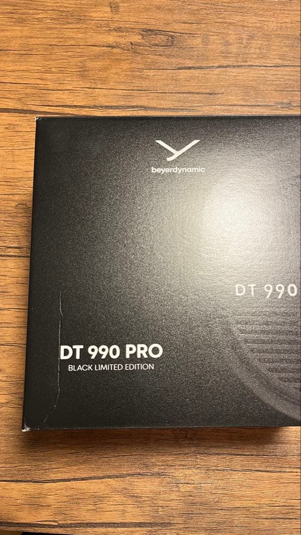 ヘッドホン beyerdynamic DT 990 PRO LIMITED EDITION