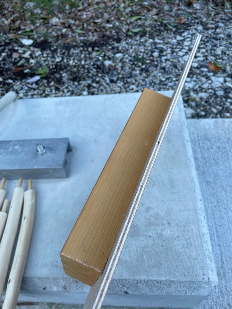 国産ヒノキ　鳥用止まり木　大型スタンド　約157センチ　中型インコ用