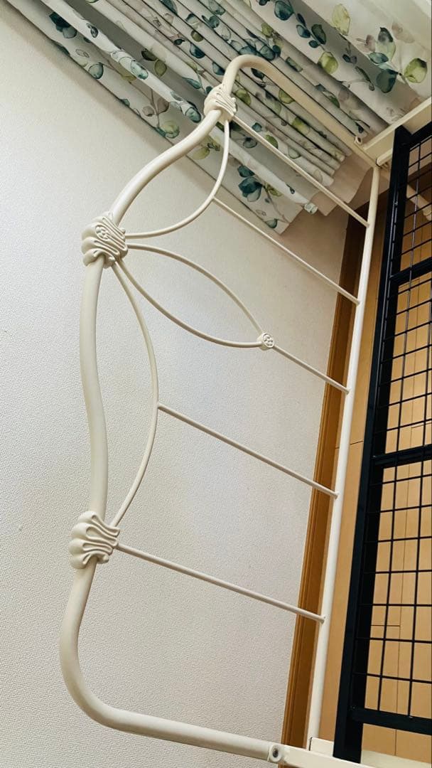 【マットレス付き&送料込み】ダブルベッド　ローラアシュレイ